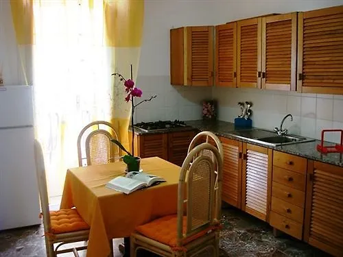 Case Vacanze Arcobaleno Città di Lipari Aparthotel